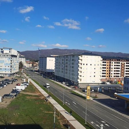Omega Hotel Doboj Eksteriør billede