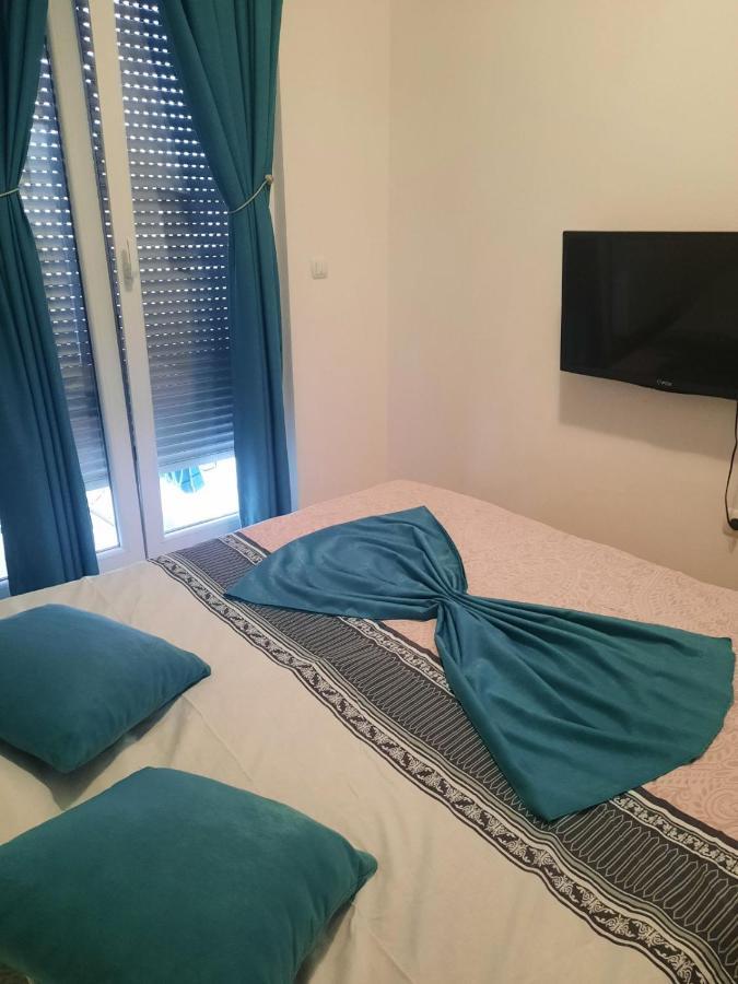 Omega Hotel Doboj Eksteriør billede