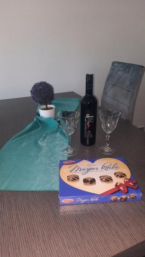 Omega Hotel Doboj Eksteriør billede