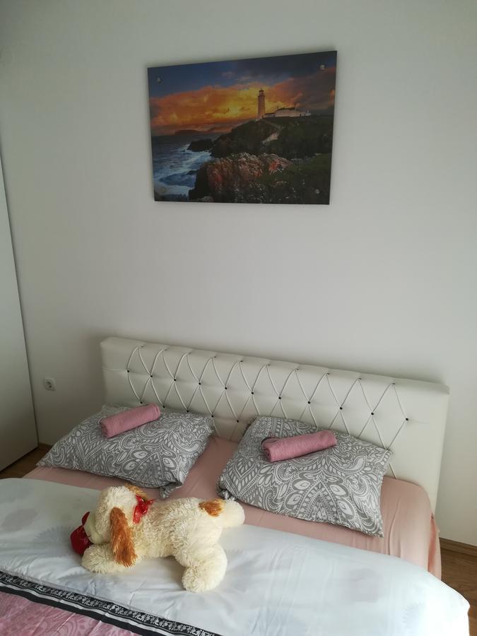 Omega Hotel Doboj Eksteriør billede